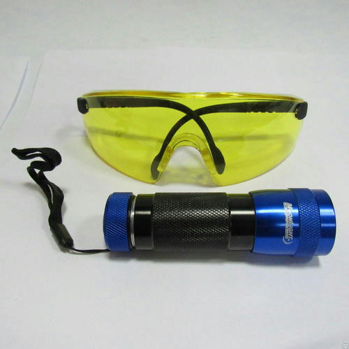 Фонарь ультрафиолетовый и очки для поиска утечек фреона UVPRO BECOOL 010036